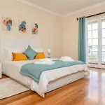 Sunnyside Villa *